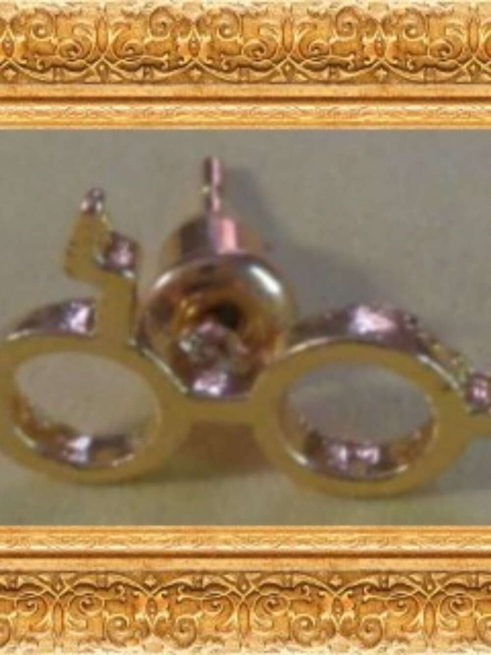 Gold Tone Harry Potter Glasses With Scar Theme Stud Earrings